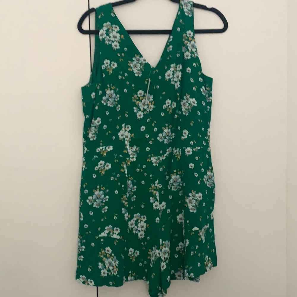 Loft floral romper